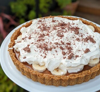 Chocolate Chip Caramel Banoffee Pie.jpg