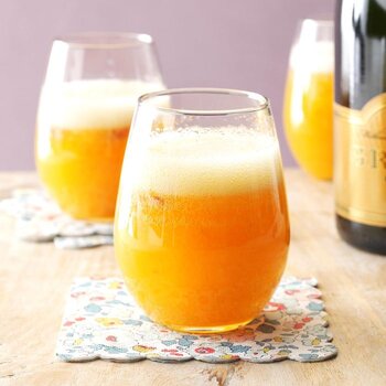 Sparkling Peach Bellinis.jpg