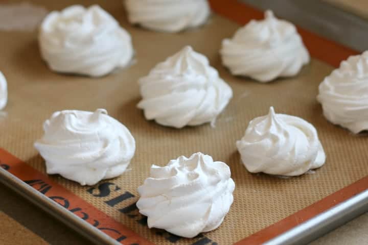 Meringues.jpg