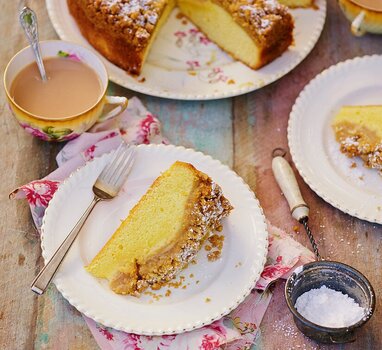 Apple Crumble Custard Cake.jpg