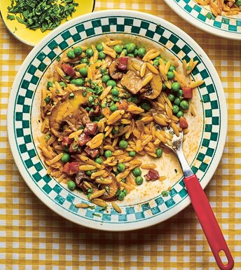 Orzo With Peas, Mushrooms & Bacon.jpg