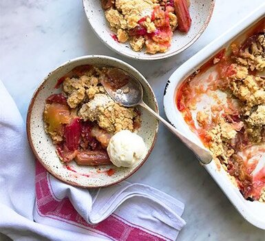 Rhubarb & Apple Crumble.jpg