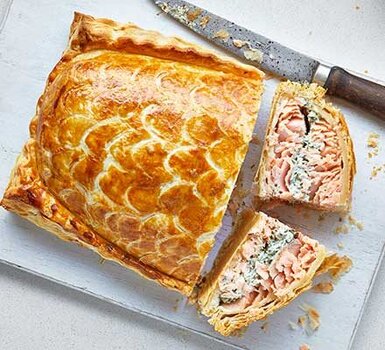 Salmon En Croûte.jpg