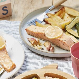 Lemony Salmon Bake.jpg